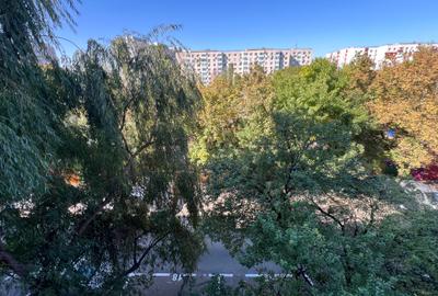 Apartament 2 camere - 10 minute metrou Aparatorii Patriei - 12
