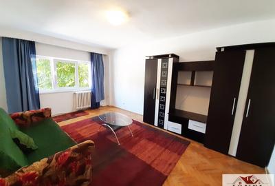 Apartament trei camere de vanzare in Cetate-Alba Iulia - 1