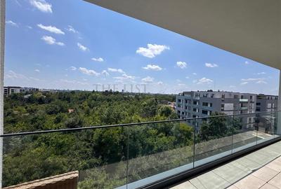 Apartament cu 3 camere decomandat în Băneasa