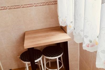 Garsoniera Vitan - Auchan, decomandată, mobilată si utilată modern, libera - 6