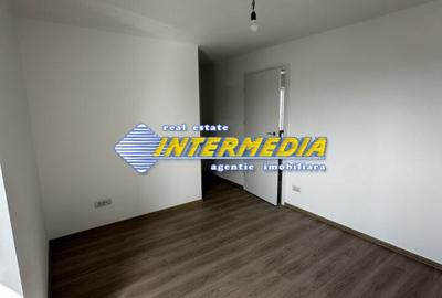 Casă spațioasă de vânzare cu 3 dormitoare și terasă Oarda de Jos, Alba - 5
