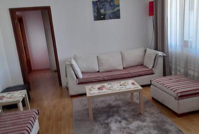 Apartament cu 3 camere semidecomandat, mobilat în Colentina