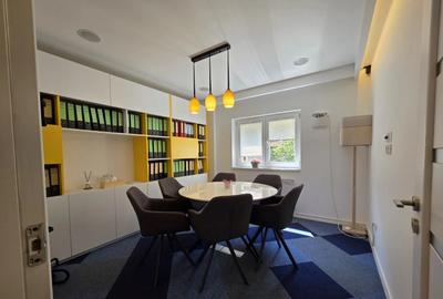 Apartament cu 3 camere decomandat în Octavian Goga