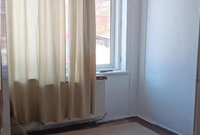 Tatarasi zona Piata Chirila teren 576mp cu casa si anexe (pretabil  si privatiza - 3