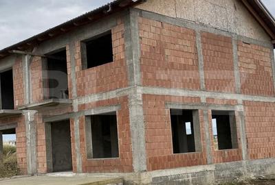 Duplex cu 4 camere în Tărlungeni