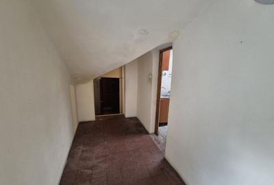 Mansarda 174,85 mp - Universitate - comision 0% - 8