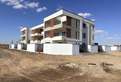 Apartament cu 3 camere decomandat în Torontalului