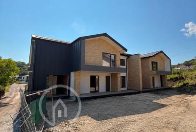 Duplex de vanzare 4 camere 142 mp utili 260 mp teren Manastur zona Campului - 3