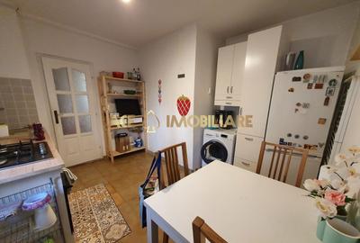 Apartament cu 2 camere semidecomandat, mobilat în Iancului