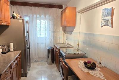 Apartament cu 3 camere, etaj 7, mobilat si utilat, VASLUI - zona GARA; - 4