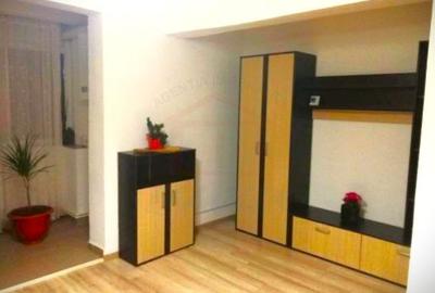 79.900 Euro neg, 3cam, dec. liber, et 1, utilat si mobilat str.Traian - 1