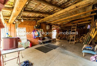 Casa 3 camere, bucatarie si baie, in zona centrala din Chisineu-Cris - 9