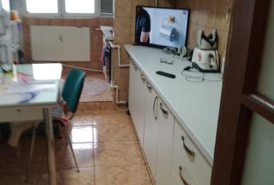 Ap 4 camere Berceni - Aparatorii Patriei - Spiru Haret - 1