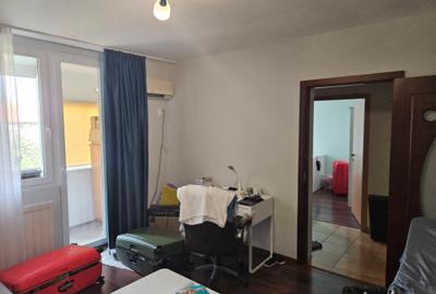 Apartament 3 camere, etaj intermediar, Complexul Studențesc, comision 0% - 2