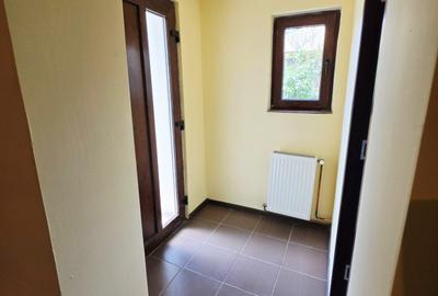 Casă renovată cu 6 camere, teren 557 mp – Berceni, Prahova - 50