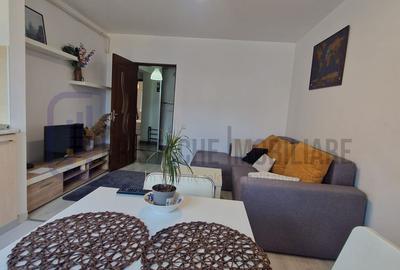Apartament cu 2 camere decomandat, mobilat în Apărătorii Patriei