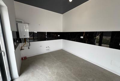 Casa cu 5 camere Visan - 6