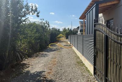 Teren Construcții intravilan de 500 mp, în Mioriței