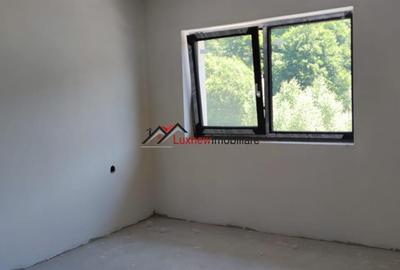 Duplex semifinisat 4 camere suprafata de 120 mp utili + 200 mp teren liber. - 9