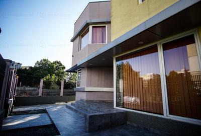 Casa de Inchiriat P+1, ideal firma/birouri - 2