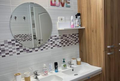 Apartament 4 camere si curte privata - 8