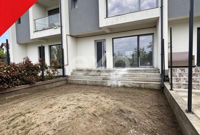 Casă cu 3 camere în Smeura