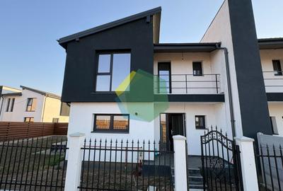 Duplex cu 3 camere în Sud-Vest