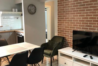 Vand apartament cu trei camere  bloc nou Aradului - 2