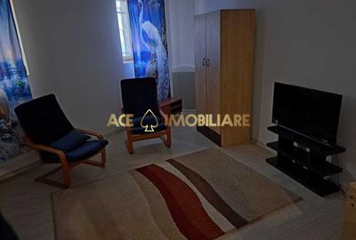 Apartament cu 2 camere semidecomandat, mobilat în Cișmigiu