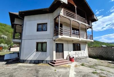 Constructie P+1 cu 6 încăperi 2 bai si teren - 3.329 mp Băile Olănești - 1