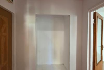 Apartament de 3 camere - 64 mp - la 10 minute de metrou Obor - 7
