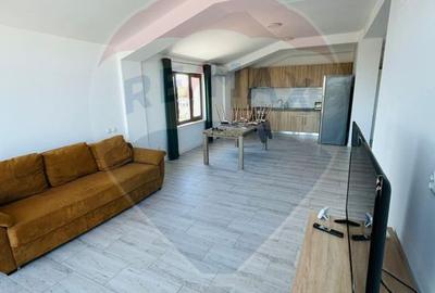 Apartament cu 2 camere decomandat, mobilat în Central