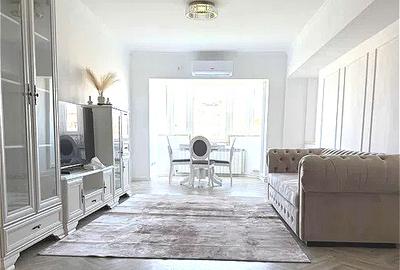 Apartament cu 3 camere decomandat, mobilat în Unirii
