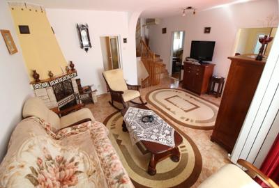 Vand/schimb casa  P+1, zona centrala - 200.000 euro - 11