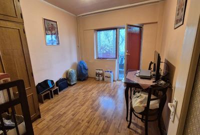 Vand Apartament 4 camere, Zona 1 Mai Alexandria - 7