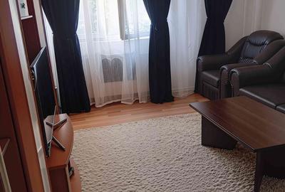 Apartament cu 2 camere decomandat în Răcădău