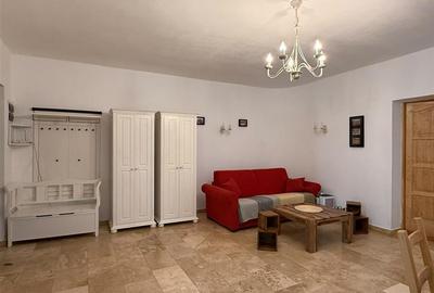 Apartament 2 camere cu acces la curte | Centrul Istoric - 2