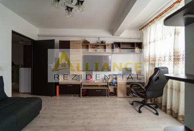 Apartament cu 3 camere decomandat în Sud