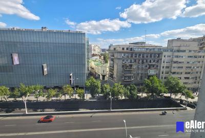 2 camere la intrarea în centrul vechi, Bd. I.C. Bratianu 44 - 12