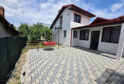 Casă renovată cu 6 camere, teren 557 mp – Berceni, Prahova - 30