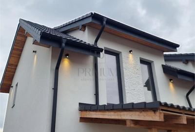 Duplex cu 4 camere în Moșnița Veche
