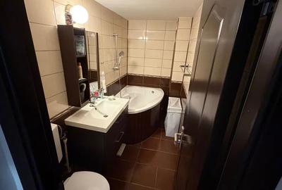 Mall Vitan - 3 camere , posibilitate montare centrala proprie, Hol H - 6