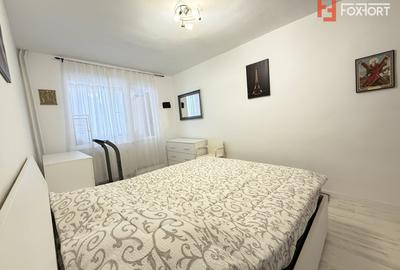 Apartament cu 3 camere, de vanzare in zona Circumvalatiunii - 12