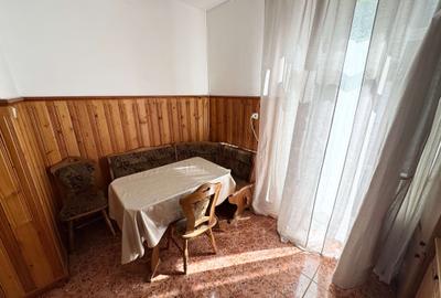 COPOU, langa Universitate, apartament 2 camere, spatios, decomandat, etaj 1 - 5