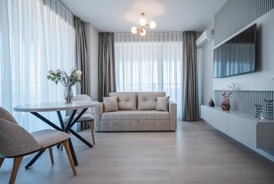 Apartament cu 2 camere decomandat, mobilat în Central