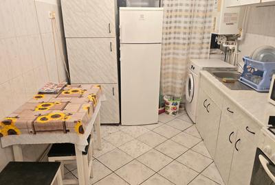 Inchiriez apartament 2 camere decomandat in Deva, Progresul (Enescu), etaj 3 - 6