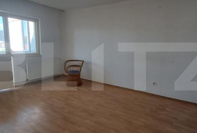 Apartament 2 camere, etaj 4, zona centrală, Făgăraș – nemobilat, de renovat - 4