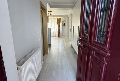 Casa de vanzare in Mogosoaia  - langa parc - 3