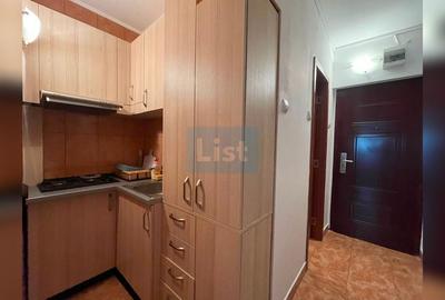 Garsonieră  Zona Victoria, Reșița | Etaj 1 - 8