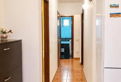 Apartament cu 3 camere decomandat, mobilat în Dristor